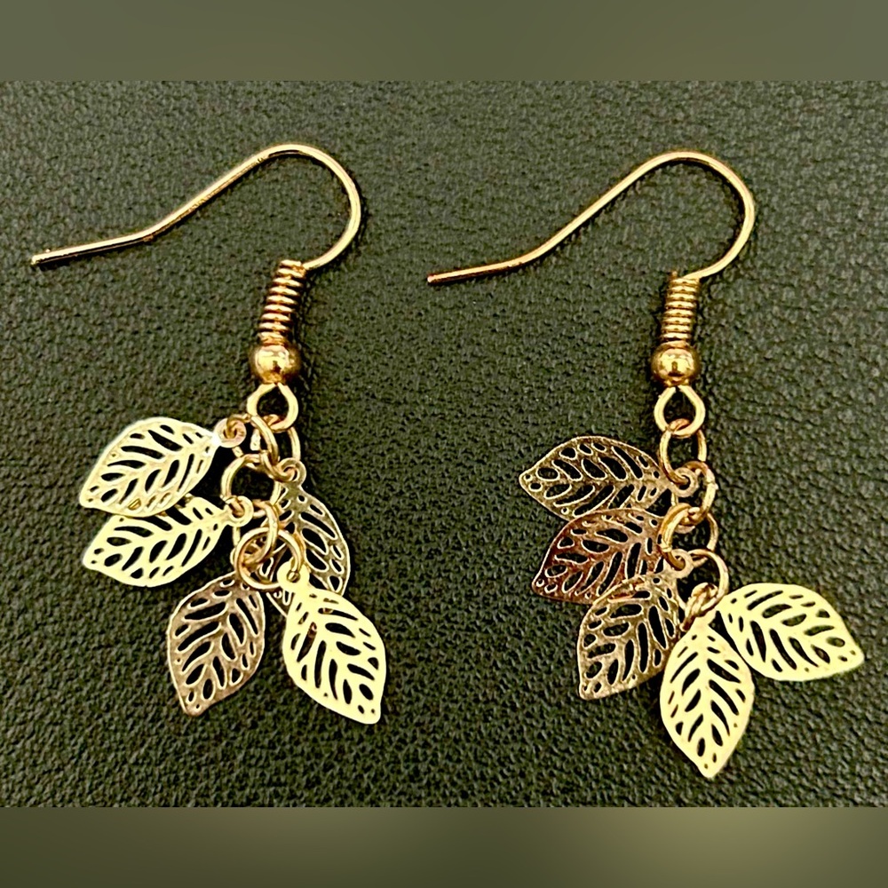 Y2K Gold Monstera Leaf Dangle Earrings Cottagecore Fairycore 2000s Costume